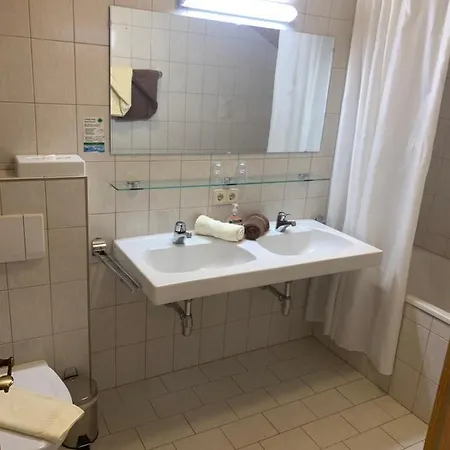 Elfriede 住宿加早餐酒店